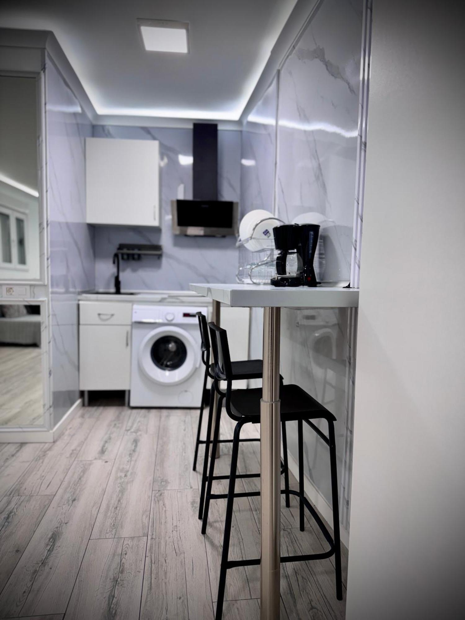 Madrid Centro Suite Vanguardista Extérieur photo